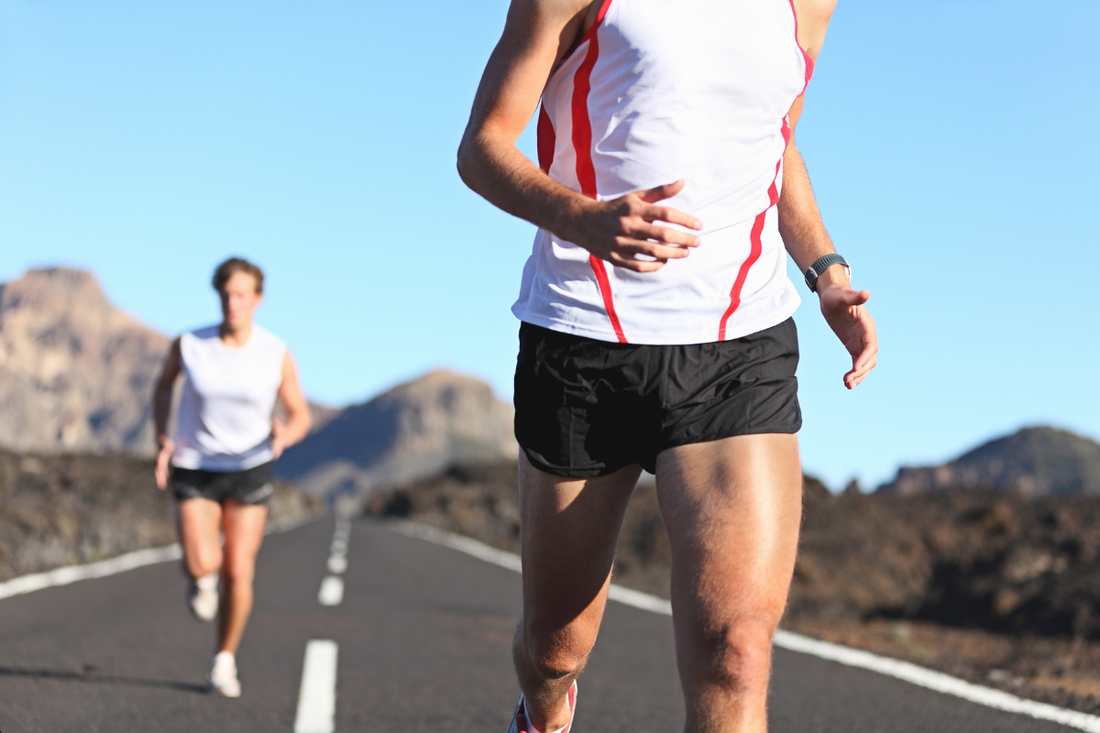Short compression homme running : le guide complet 2025