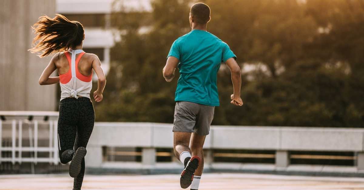 Comment courir relâché : la méthode pour courir plus vite sans se fatiguer