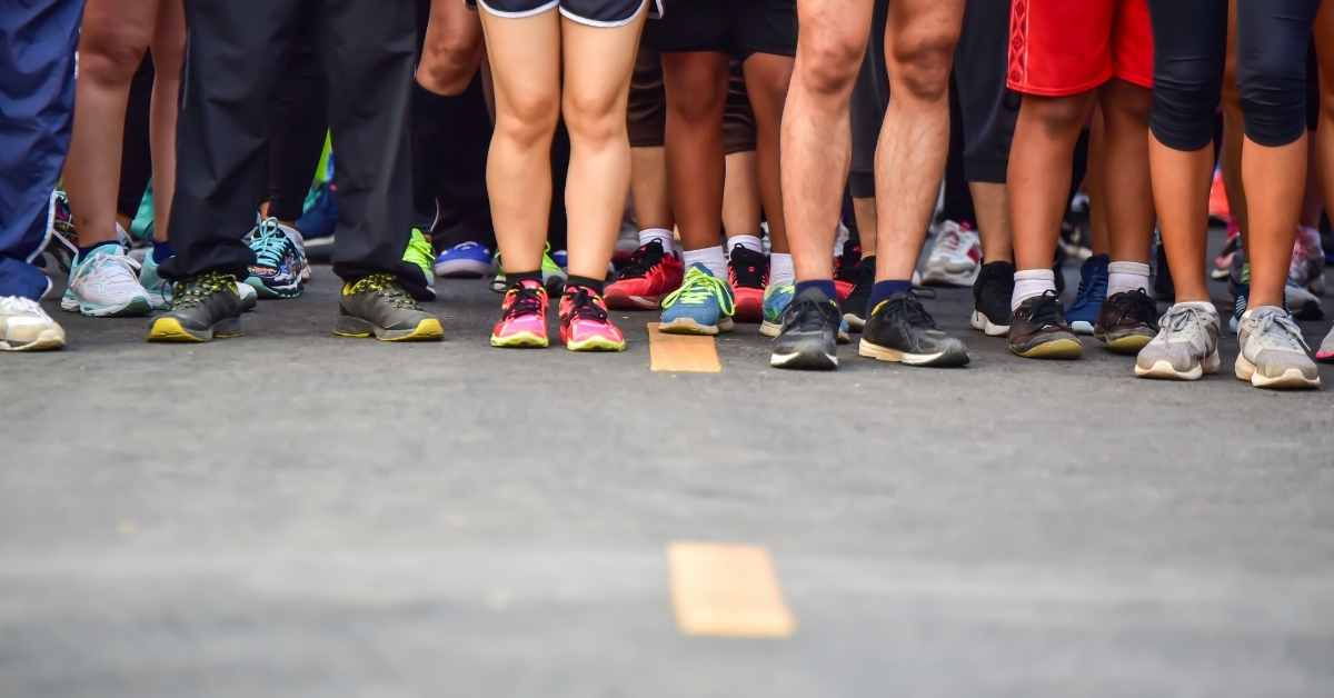 Courir lentement au début : pourquoi c’est souvent la meilleure stratégie