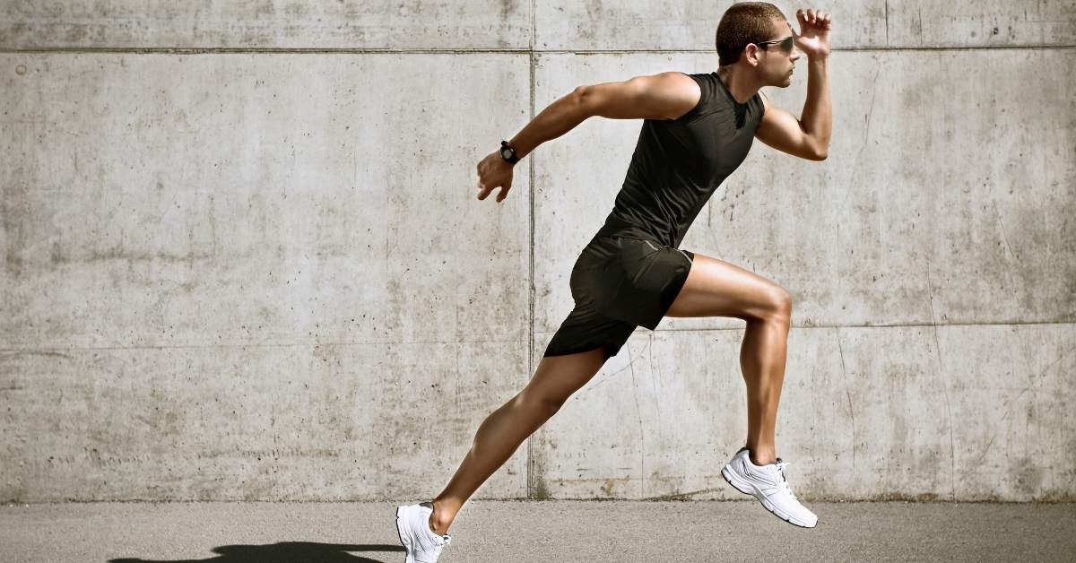 Pourquoi la régularité running transforme votre corps plus que les séances extrêmes